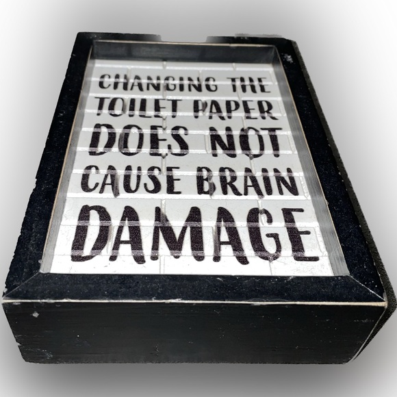 Funny Bathroom Sign - Picture 2 of 6